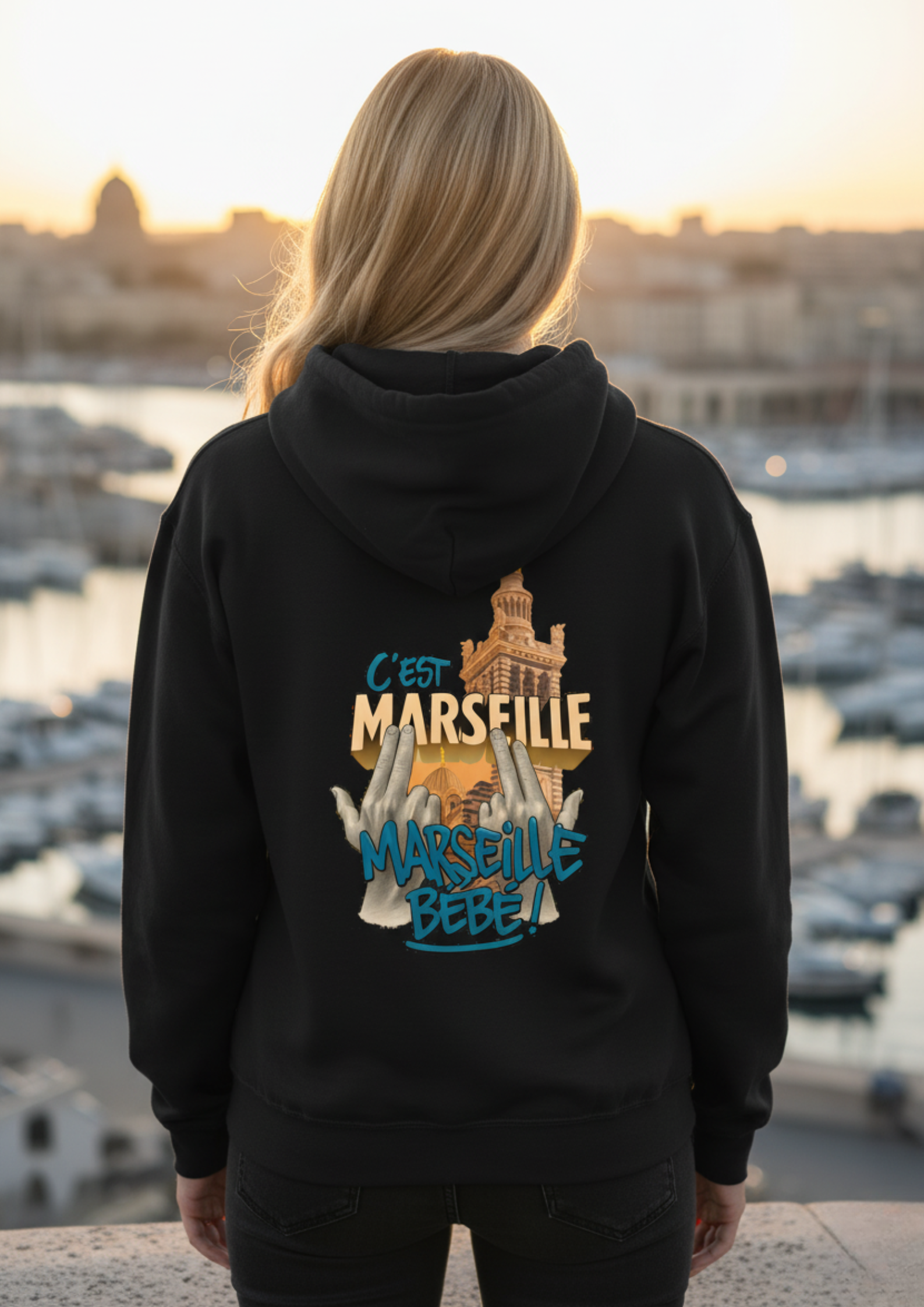Sweat zippé capuche "c'est Marseille bébé"